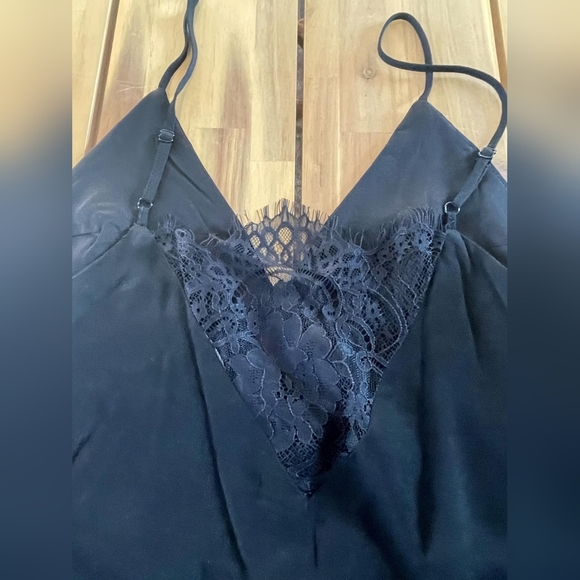By The Way Womens Elegant Sexy Black Lace Trim Shorts Romper Size Small - Picture 4 of 5